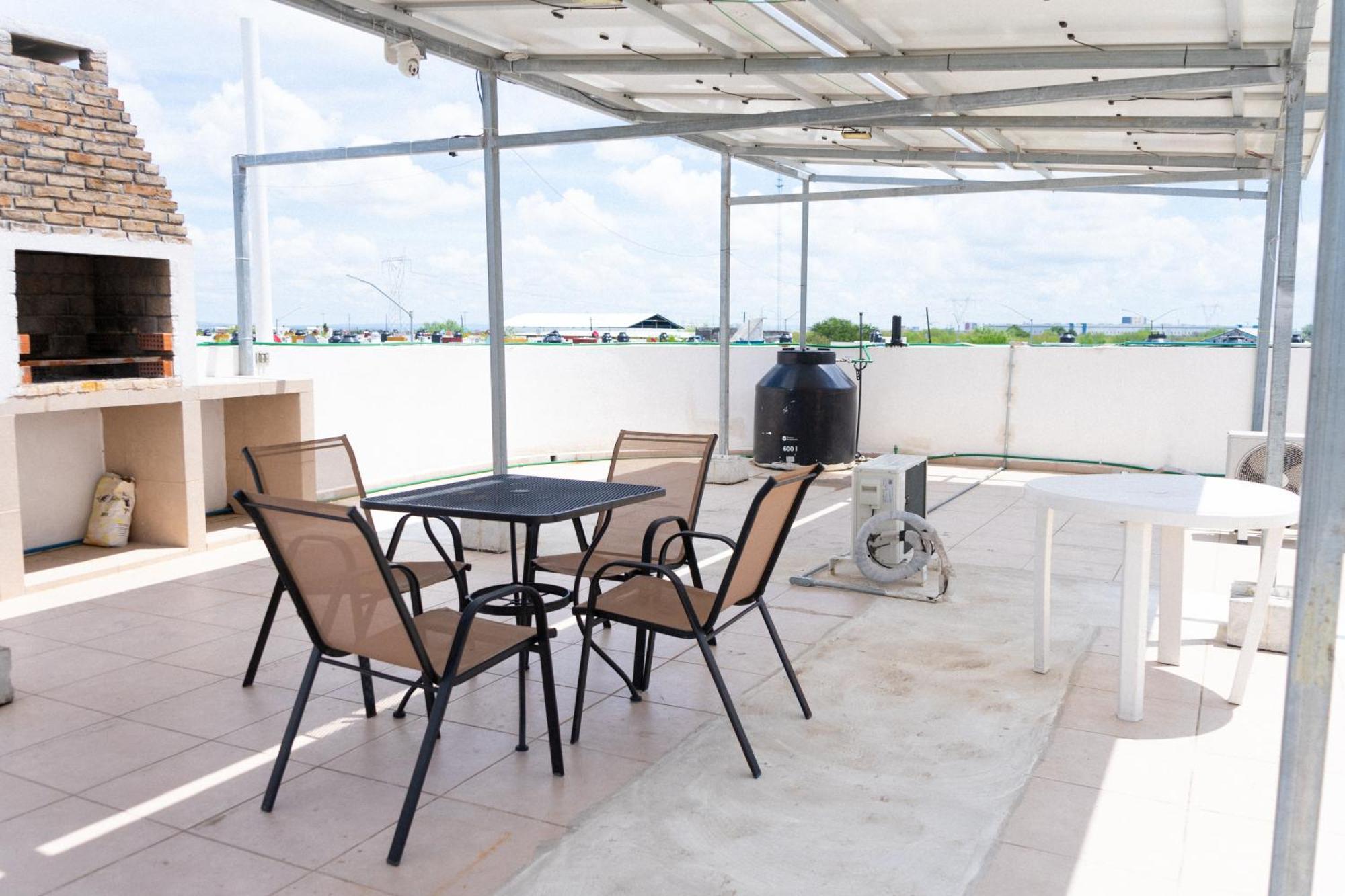 Suites Apodaca Extérieur photo