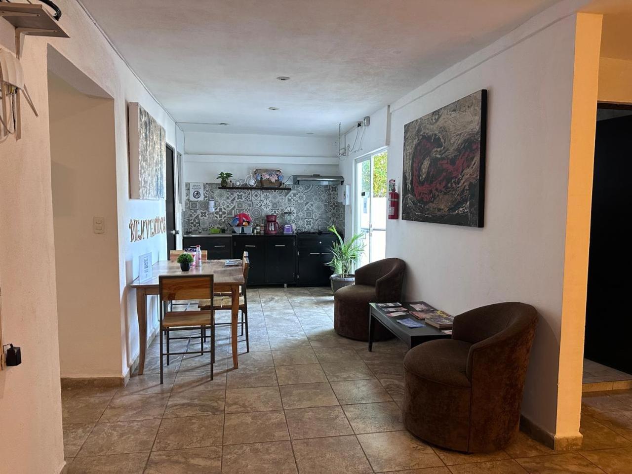 Suites Apodaca Extérieur photo