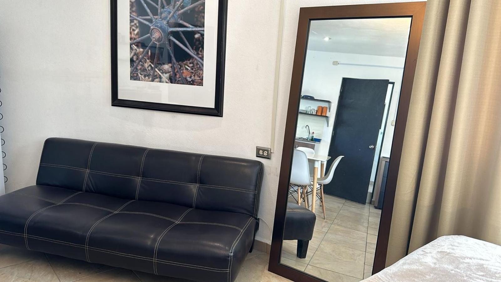 Suites Apodaca Extérieur photo
